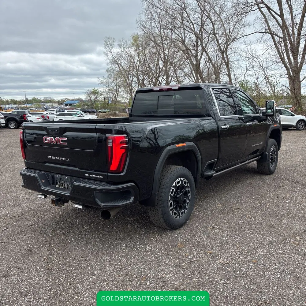 2024 GMC Sierra 2500 Denali