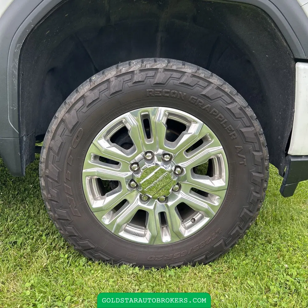 2023 GMC Sierra 2500HD Denali