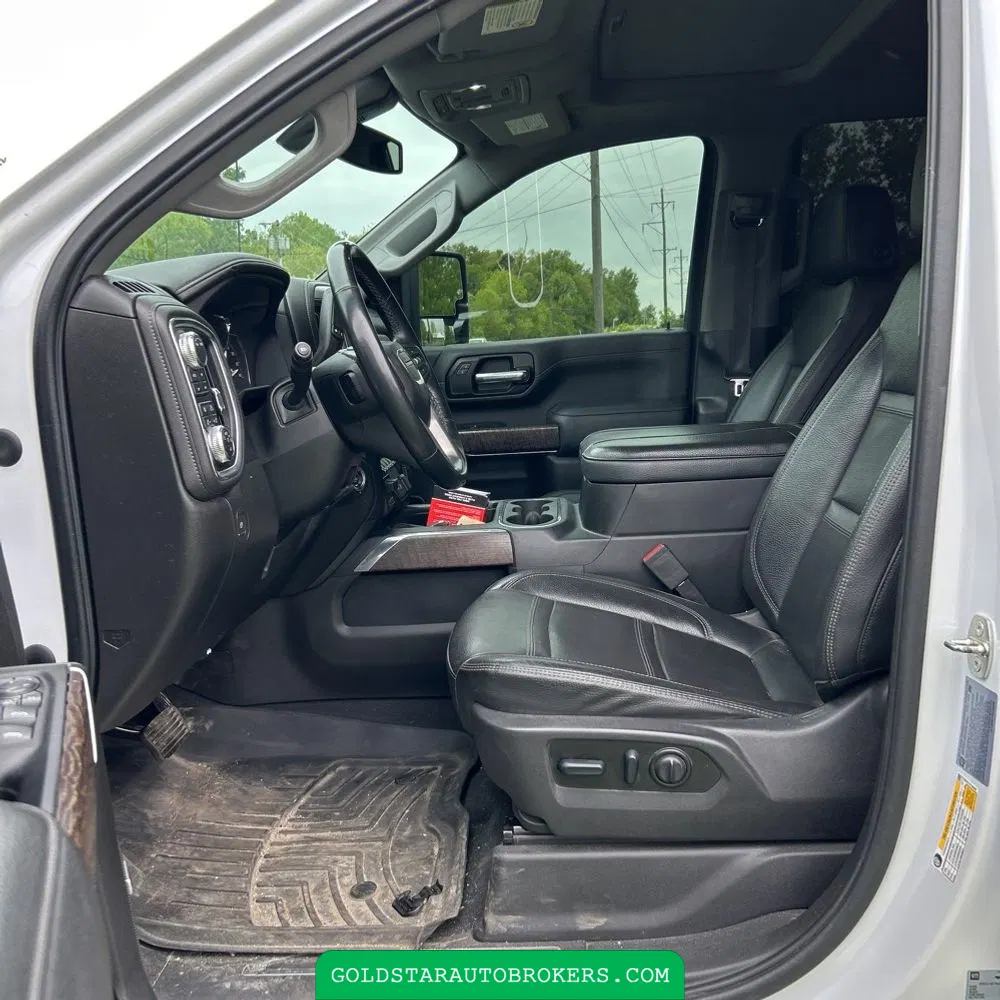 2023 GMC Sierra 2500HD Denali