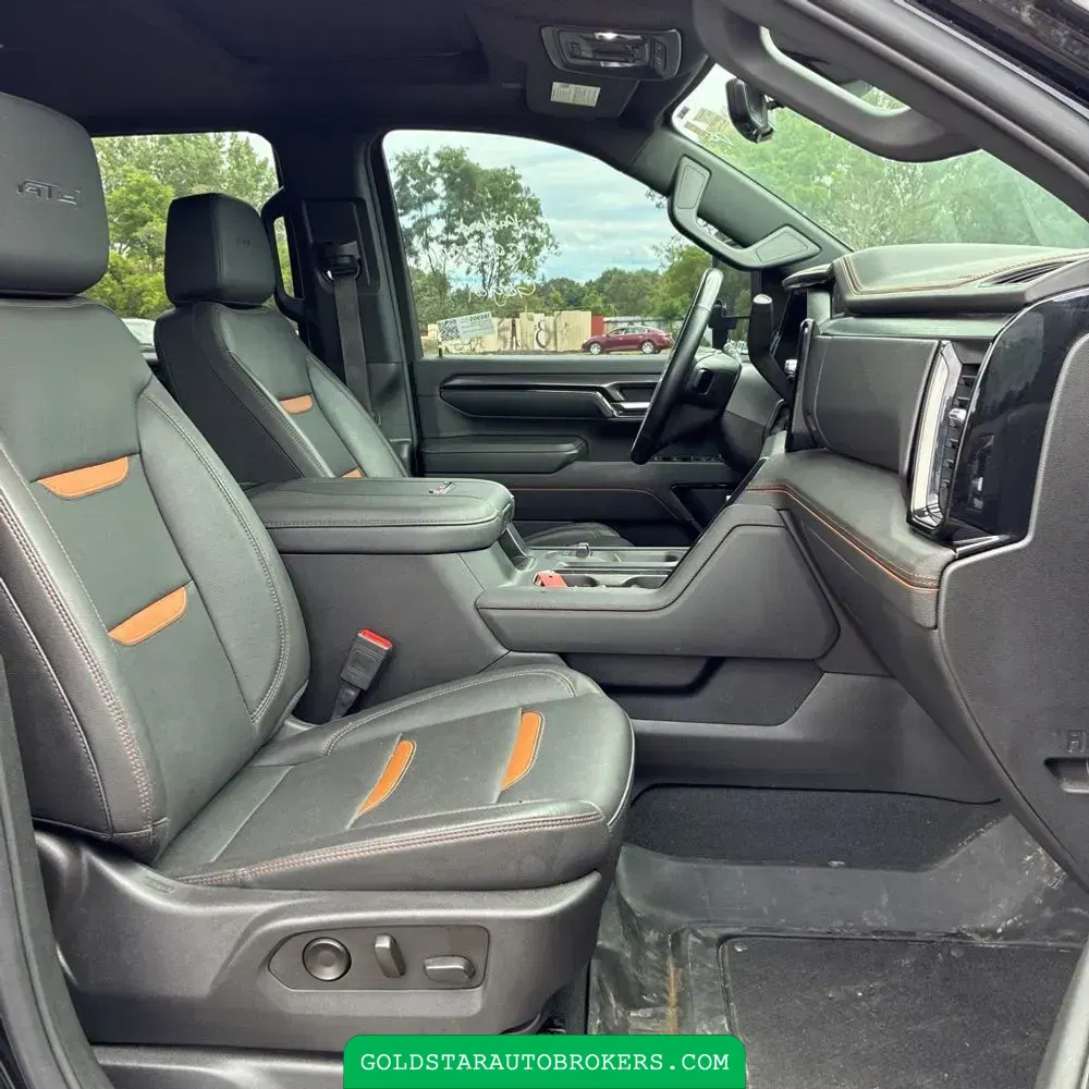 2024 GMC Sierra 3500 AT4