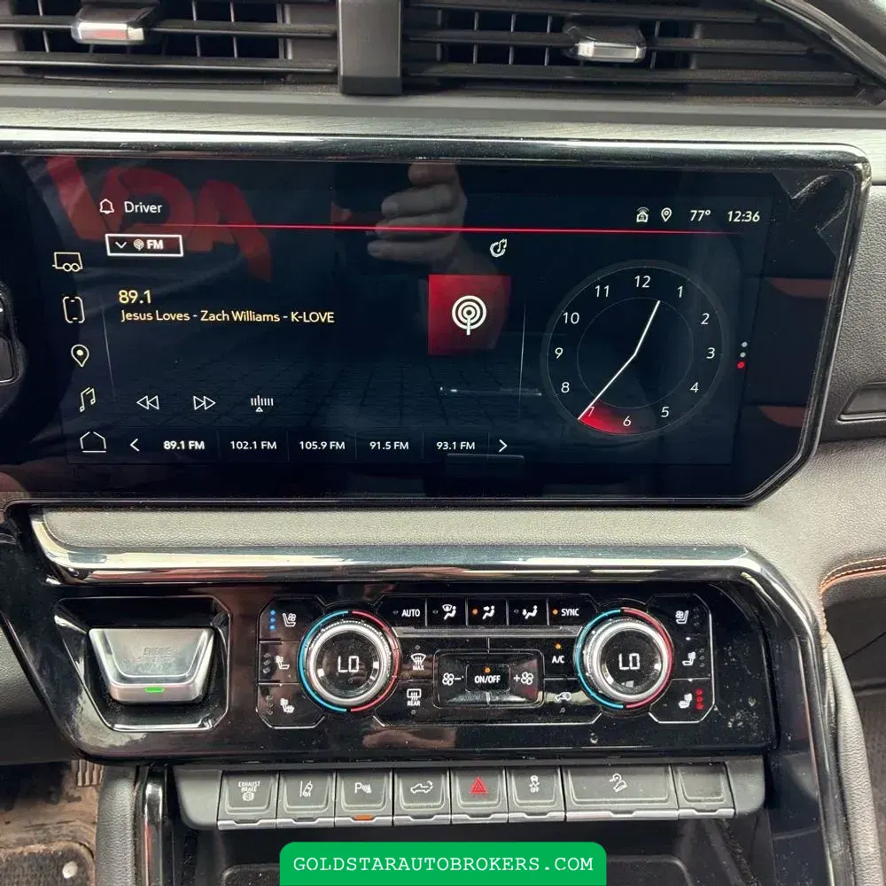2024 GMC Sierra 3500 AT4