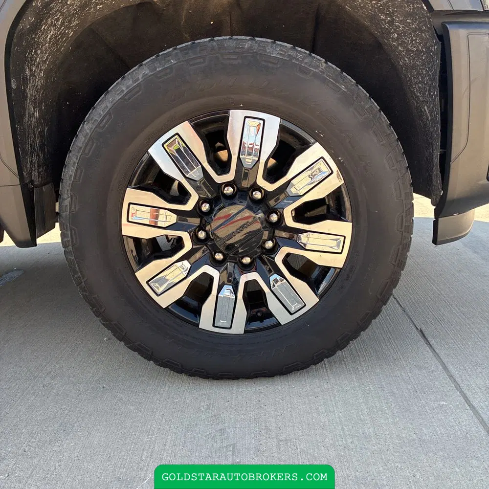 2024 GMC Sierra 3500HD Denali