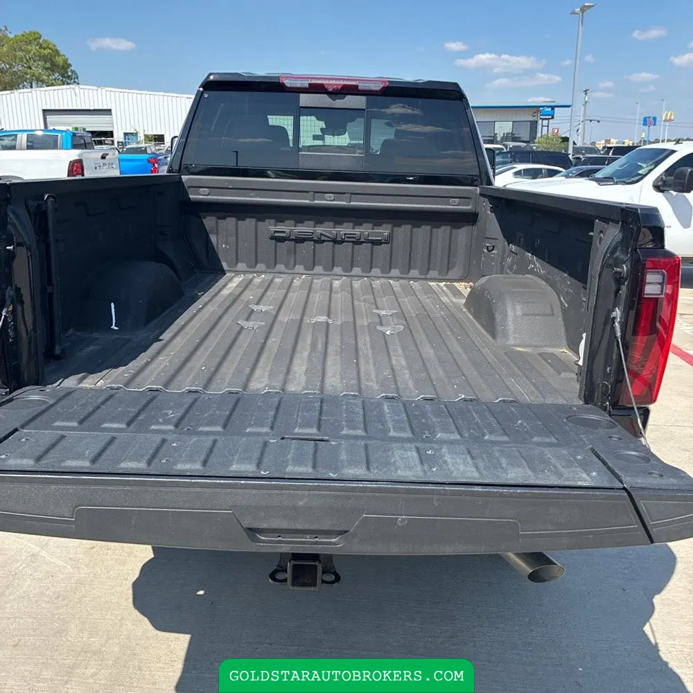 2024 GMC Sierra 3500HD Denali