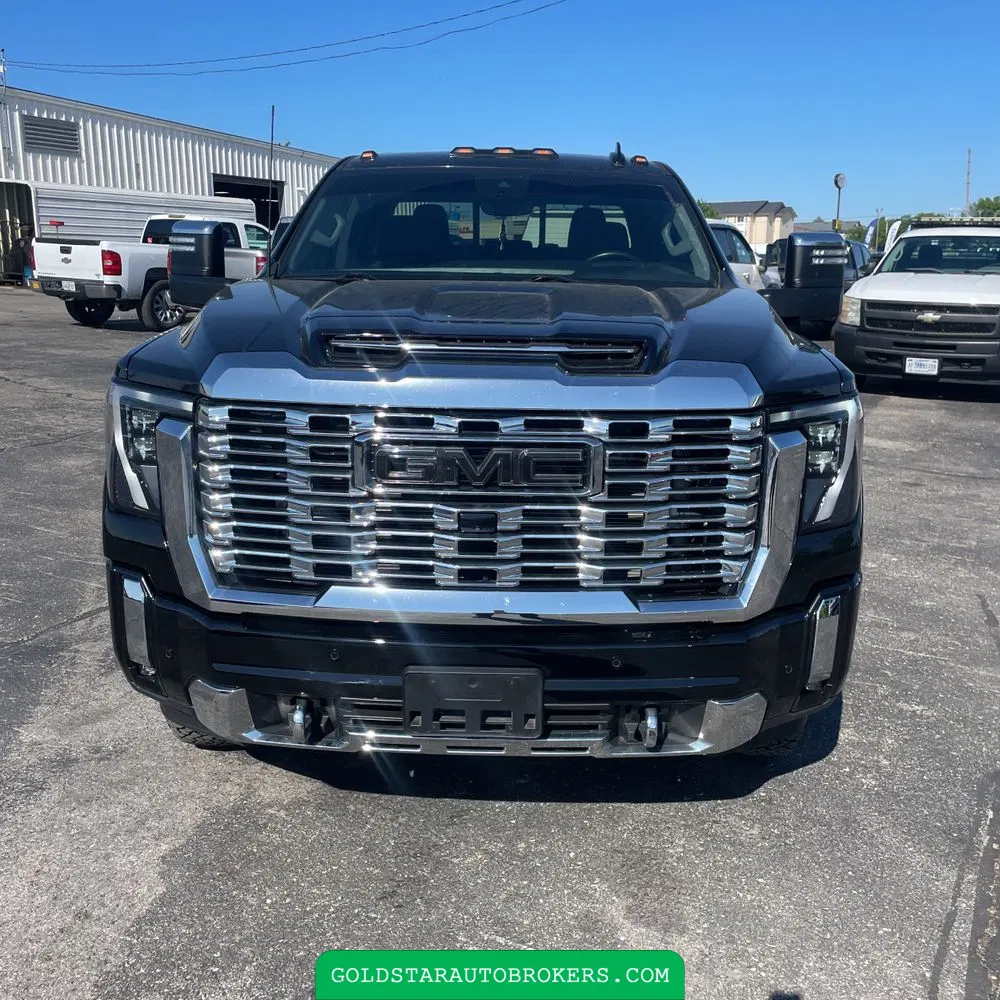 2024 GMC Sierra 3500HD Denali