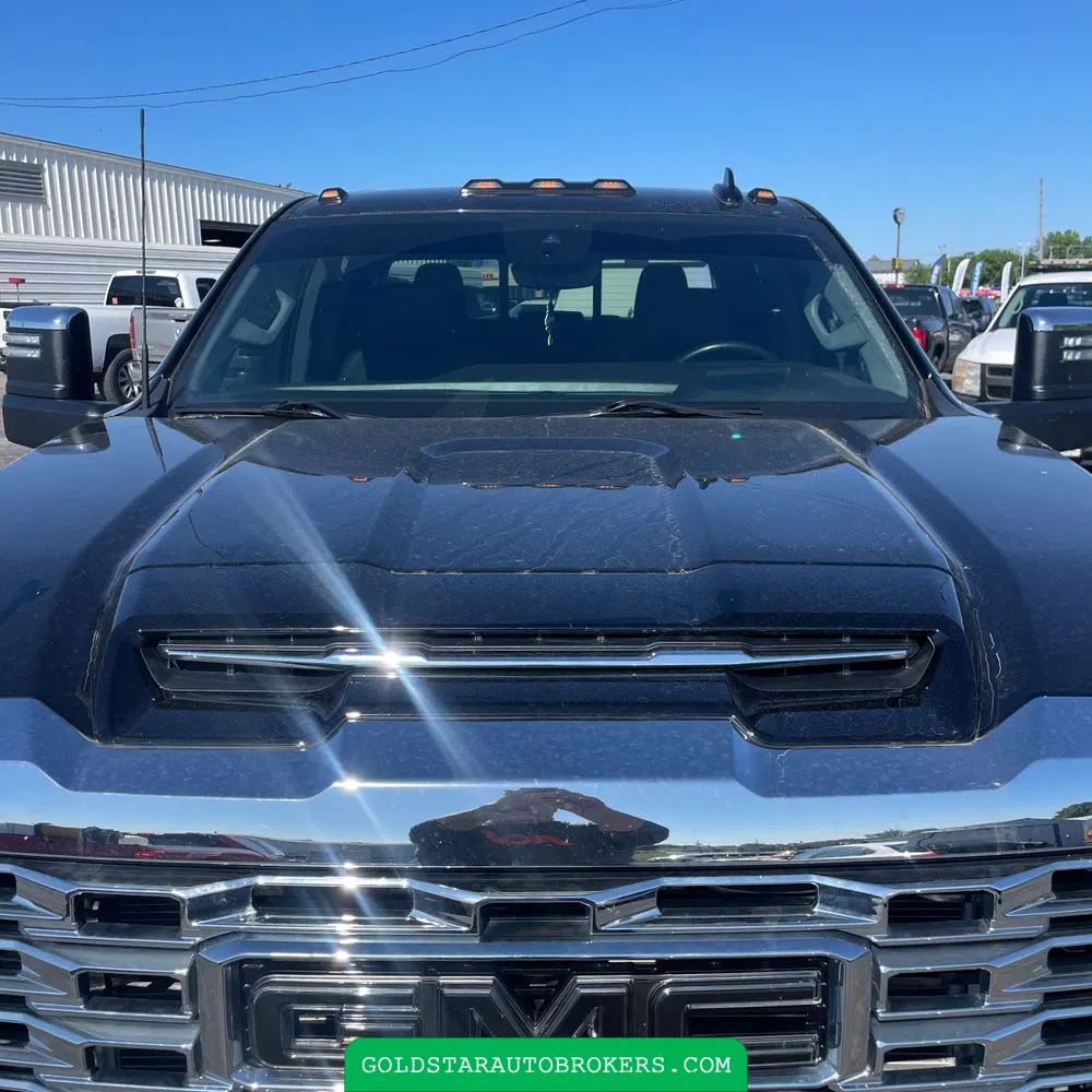 2024 GMC Sierra 3500HD Denali