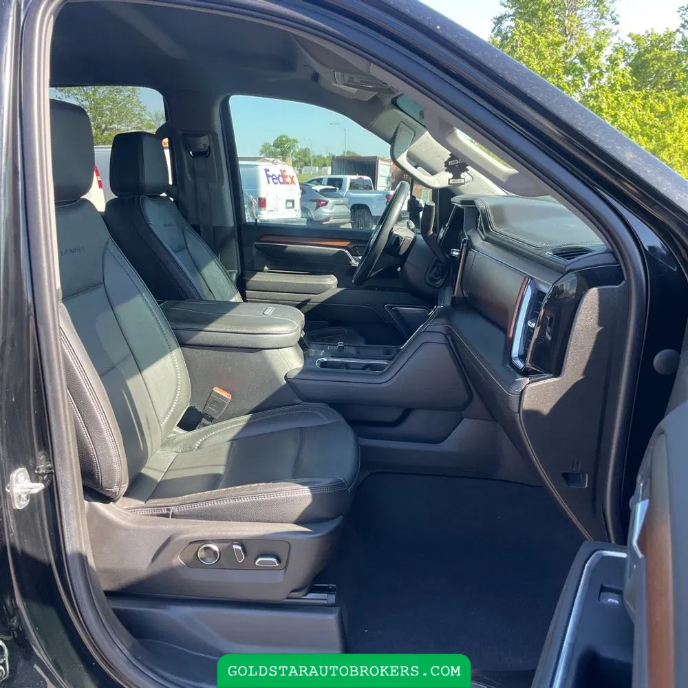 2024 GMC Sierra 3500HD Denali