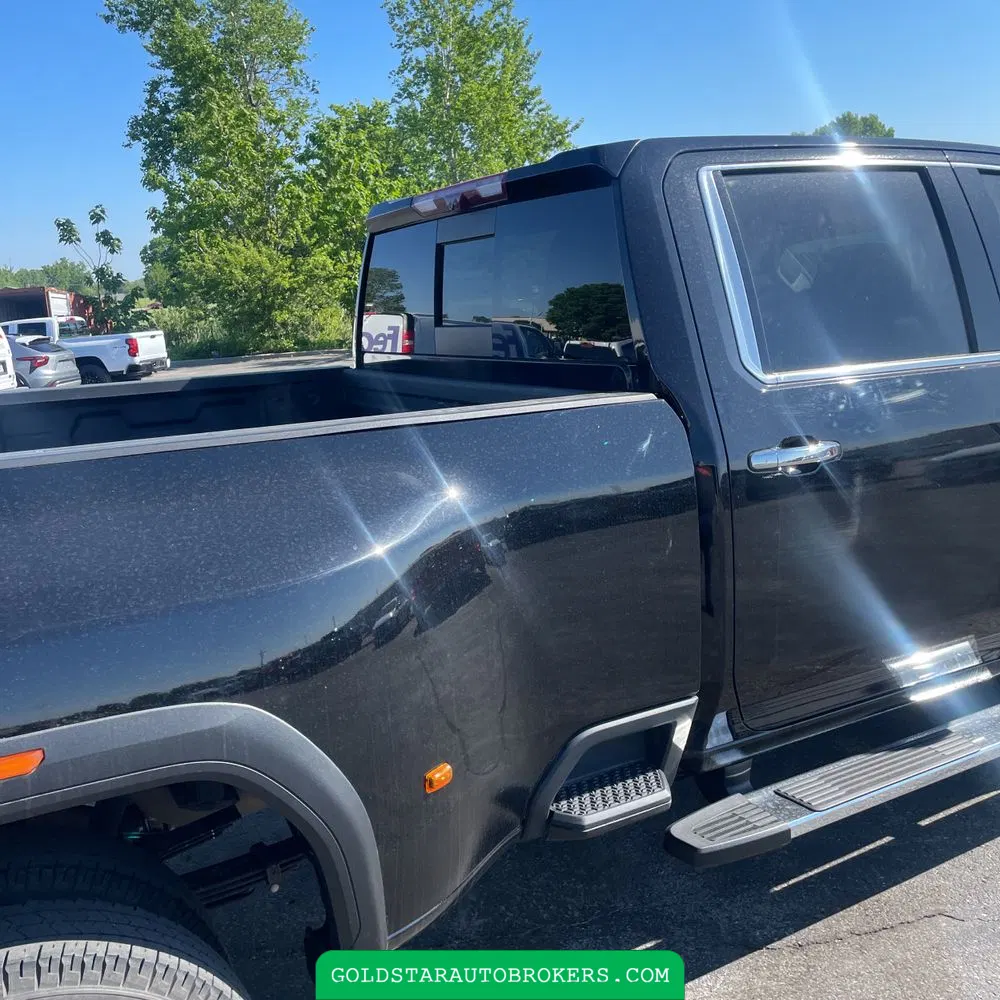 2024 GMC Sierra 3500HD Denali
