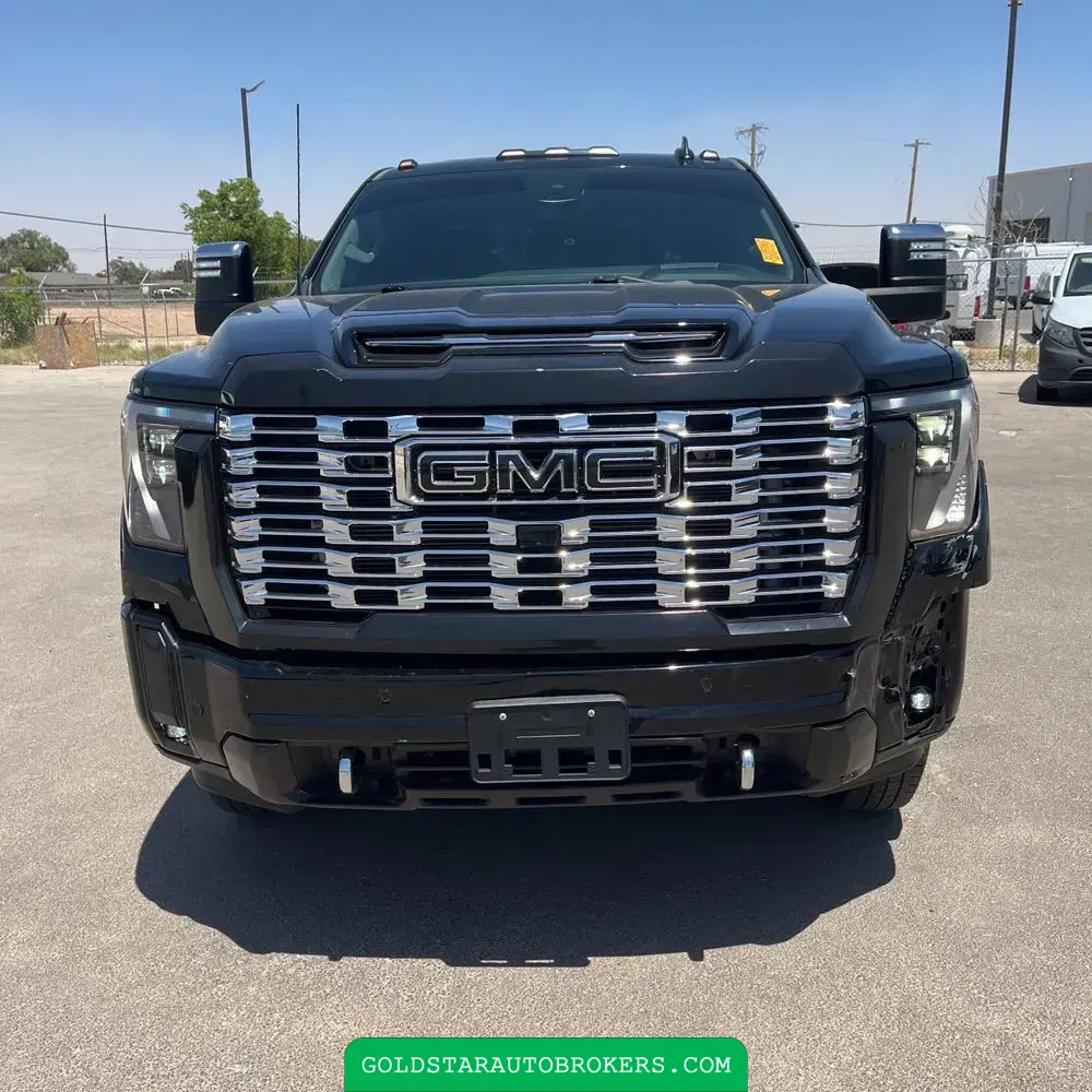 2024 GMC Sierra 3500HD Denali