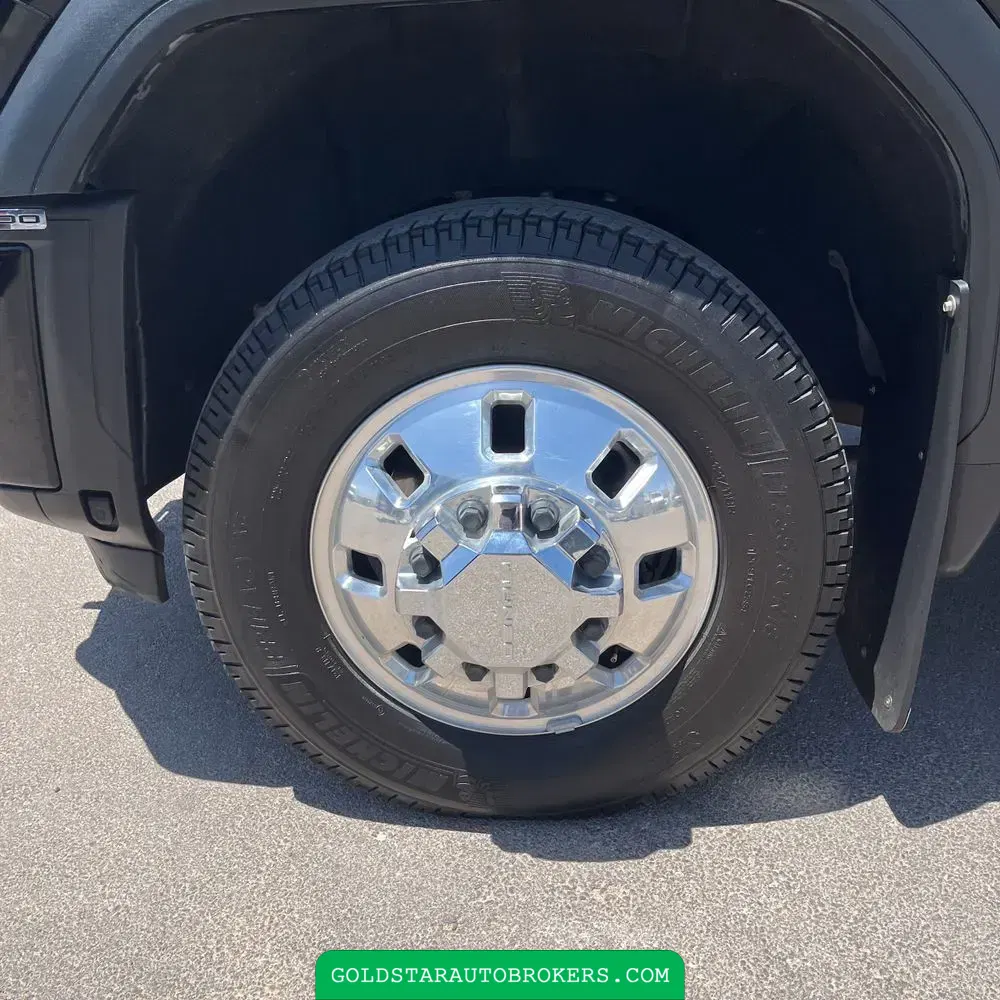 2024 GMC Sierra 3500HD Denali