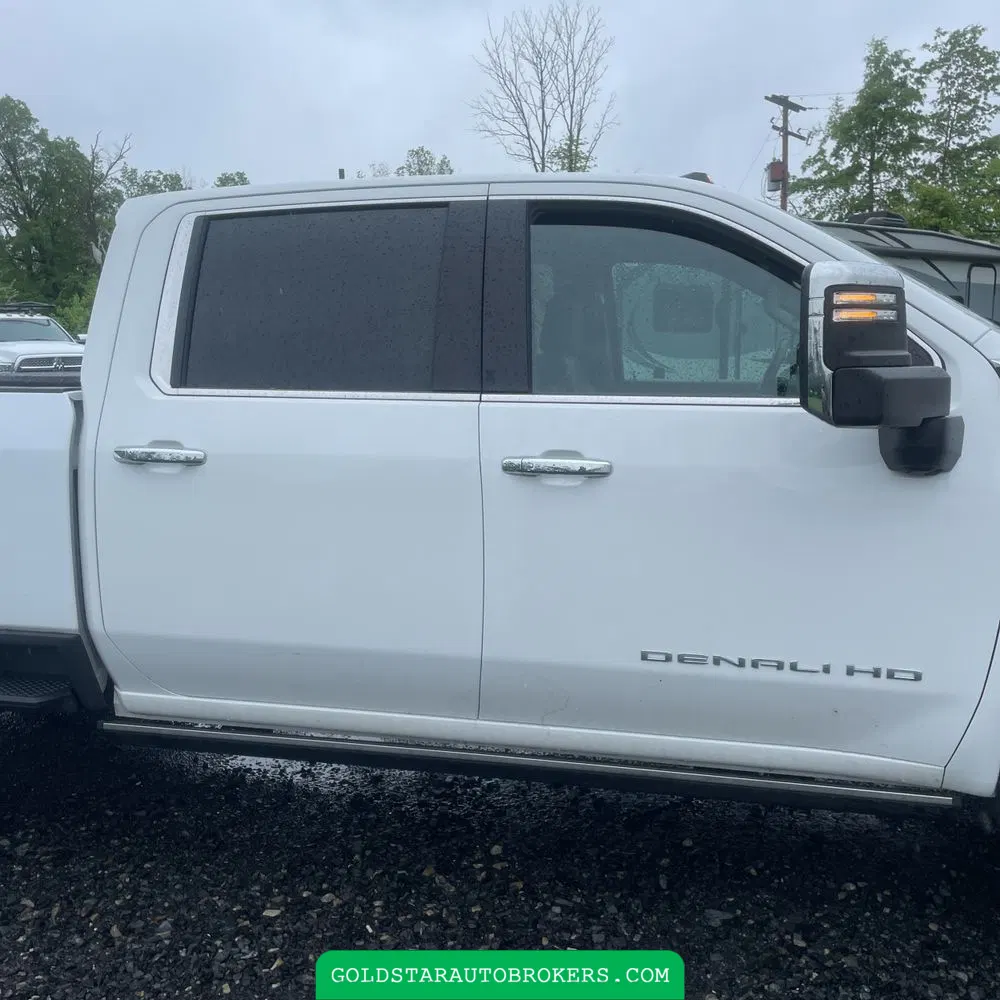 2024 GMC Sierra 3500HD Denali