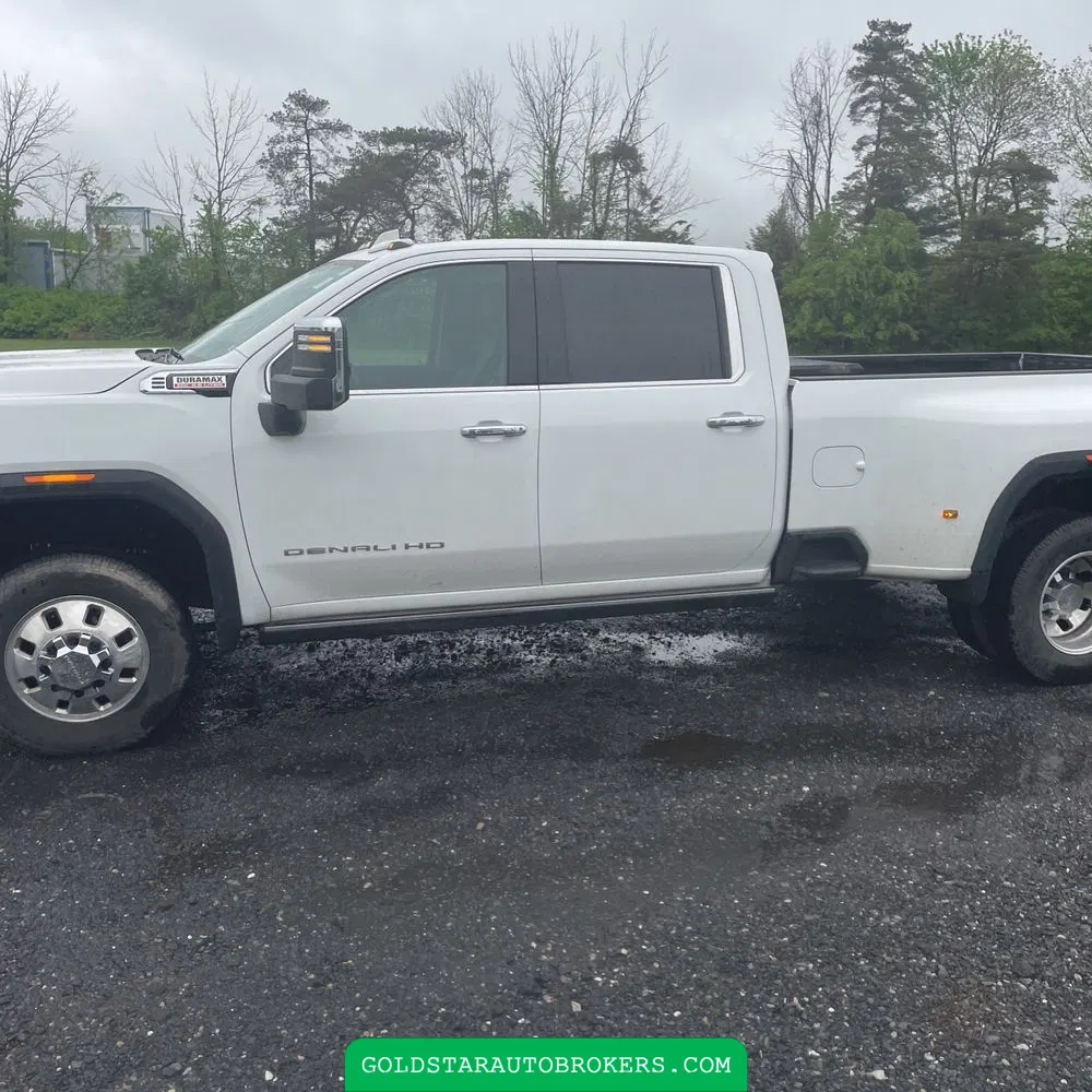 2024 GMC Sierra 3500HD Denali