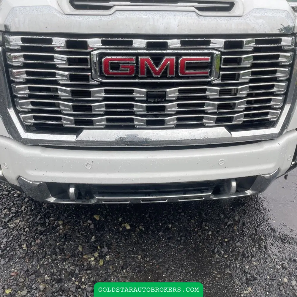 2024 GMC Sierra 3500HD Denali