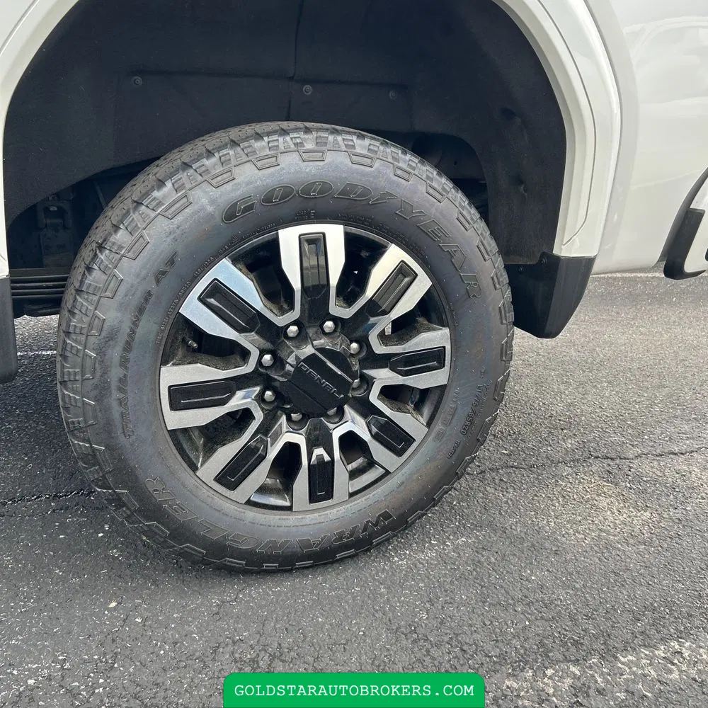 2024 GMC Sierra 2500 Denali Ultimate