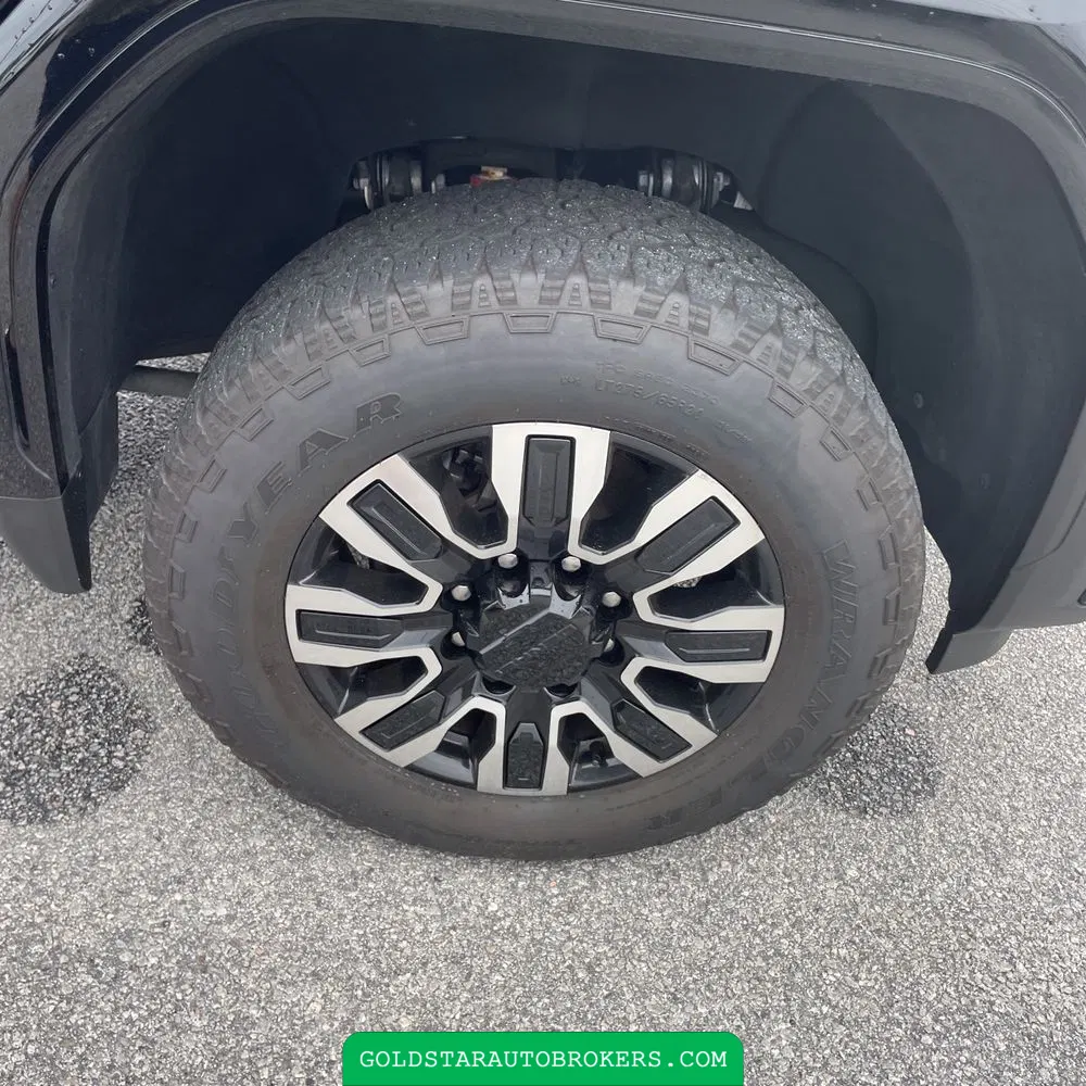 2024 GMC Sierra 2500HD Denali Ultimate