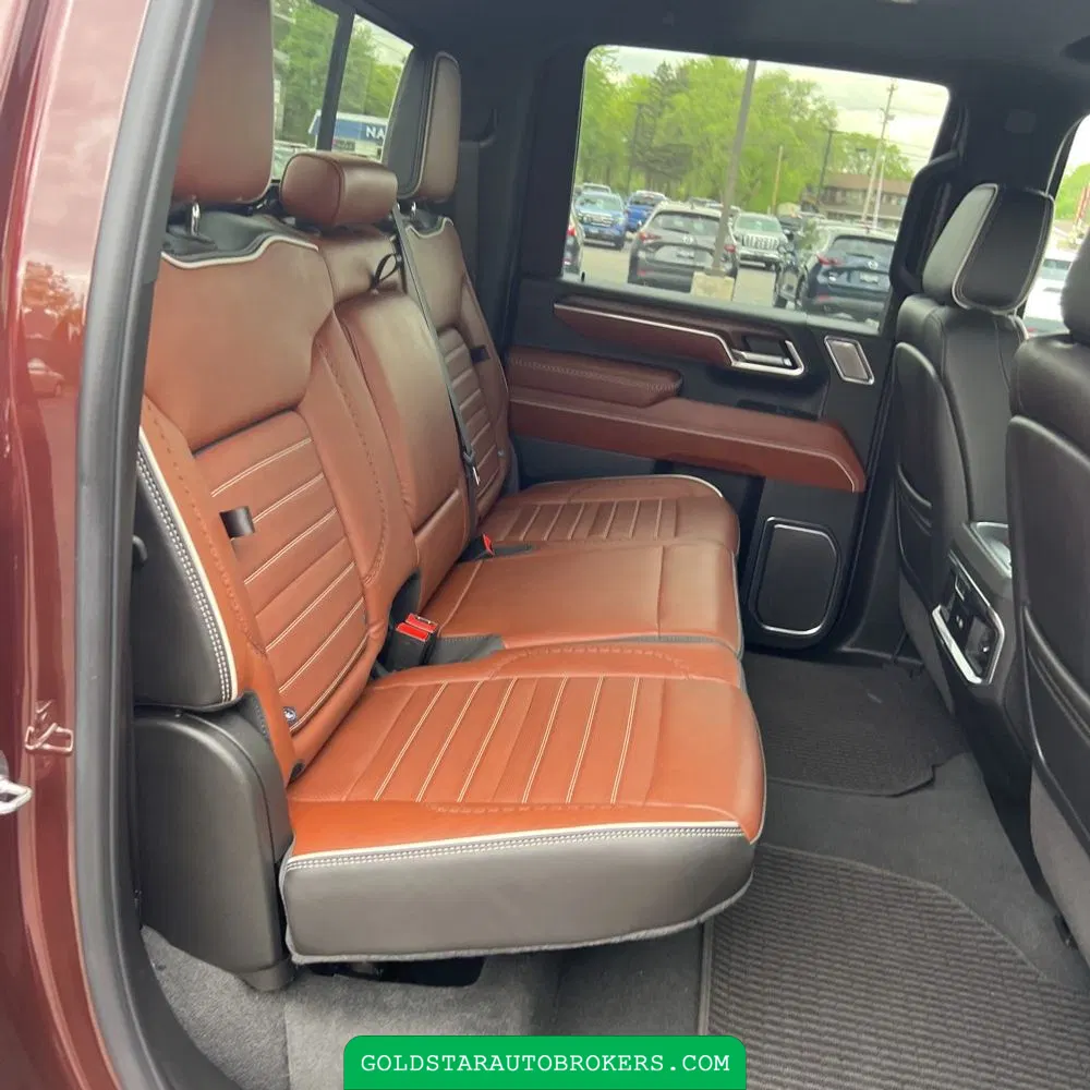 2024 GMC Sierra 3500HD Denali Ultimate