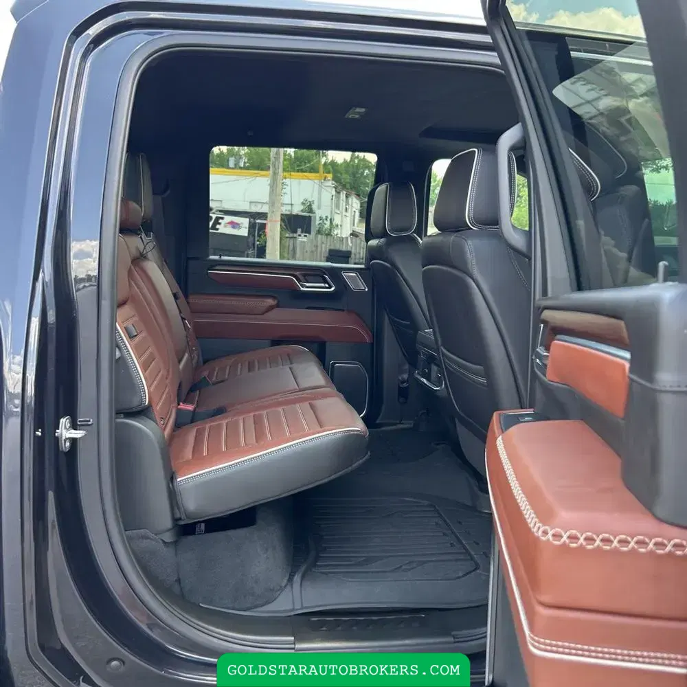 2024 GMC Sierra 3500HD Denali Ultimate