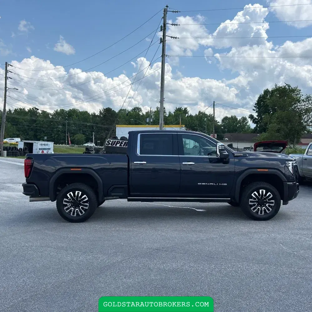 2024 GMC Sierra 3500HD Denali Ultimate