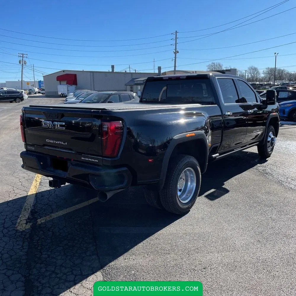 2024 GMC Sierra 3500HD Denali Ultimate
