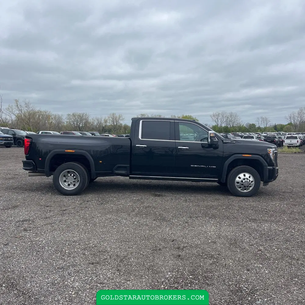 2024 GMC Sierra 3500 Denali Ultimate