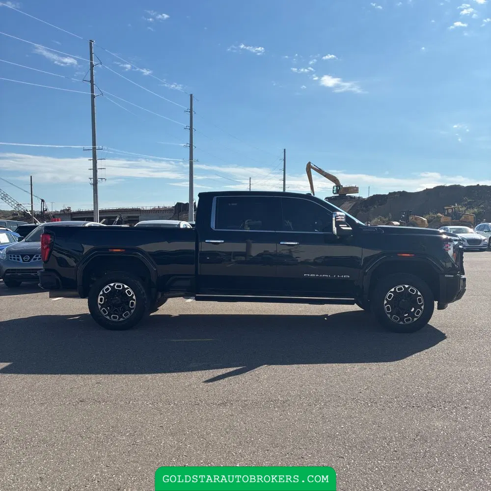 2024 GMC Sierra 3500HD Denali Ultimate