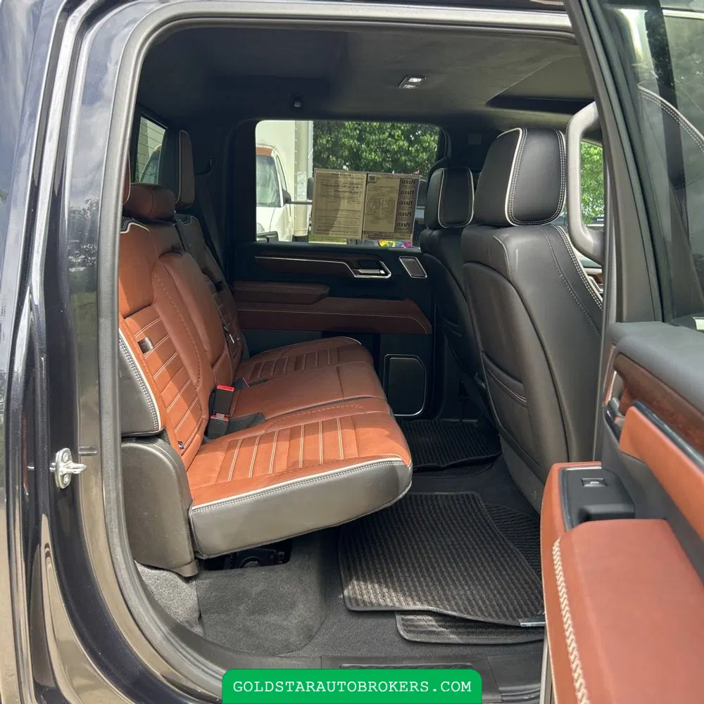 2024 GMC Sierra 3500HD Denali Ultimate