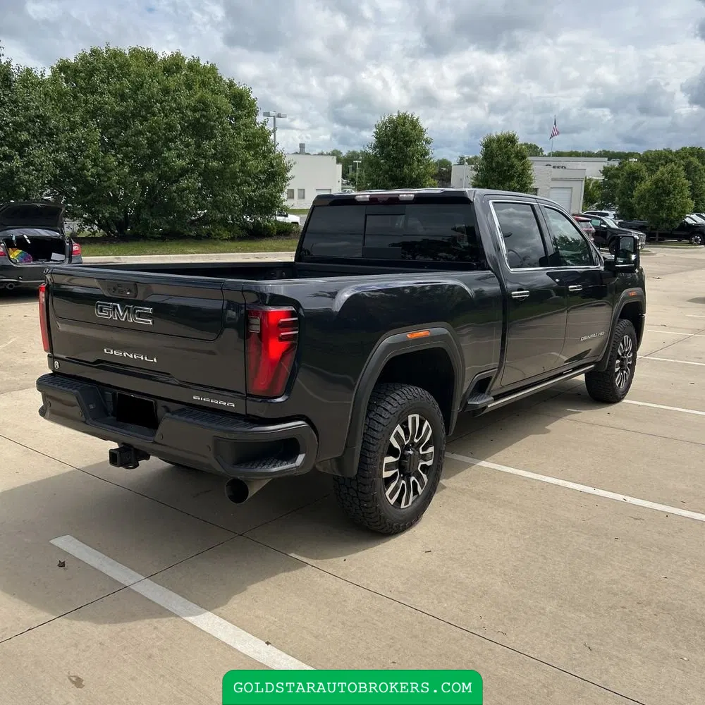 2024 GMC Sierra 3500HD Denali Ultimate