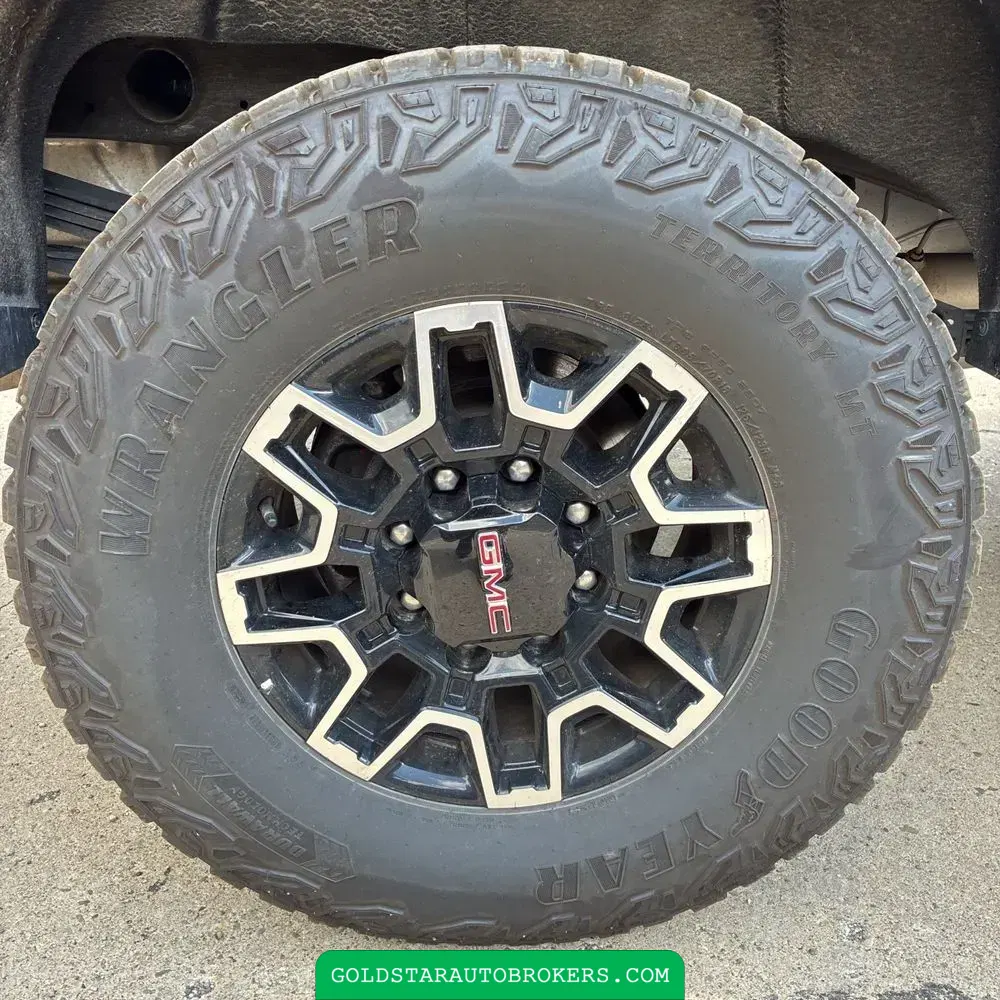 2024 GMC Sierra 2500 AT4X