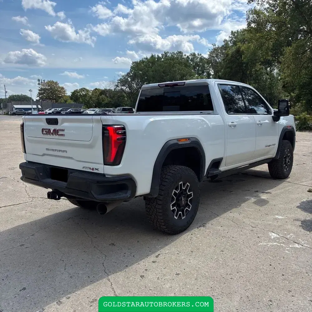 2024 GMC Sierra 2500 AT4X