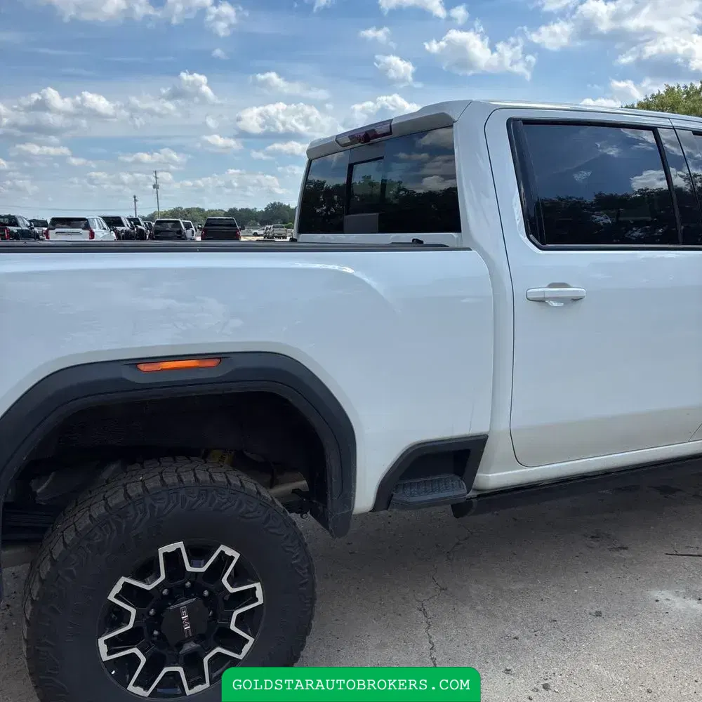 2024 GMC Sierra 2500 AT4X