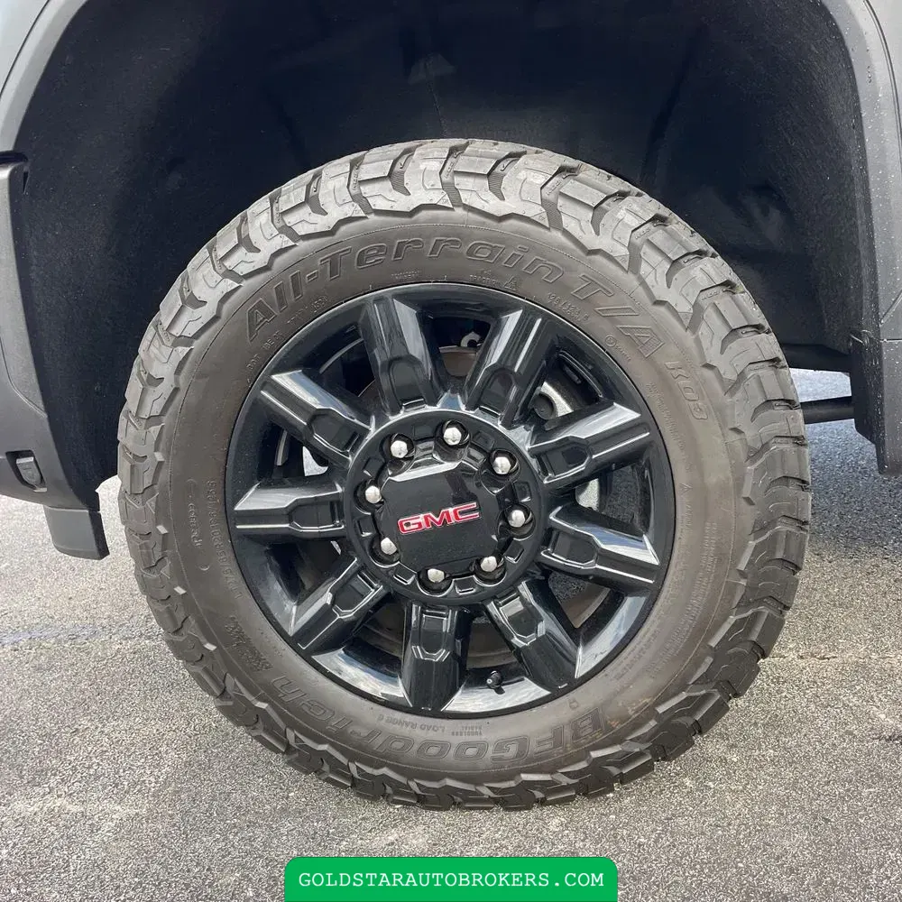 2025 GMC Sierra 2500HD AT4