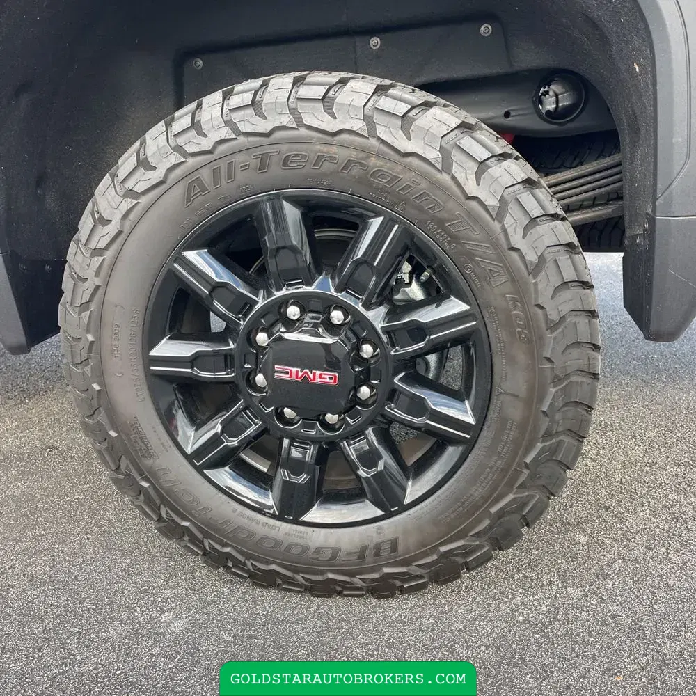 2025 GMC Sierra 2500HD AT4