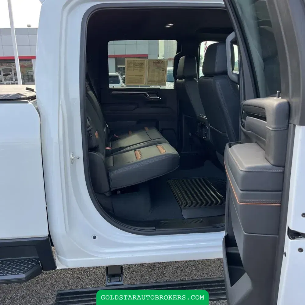 2025 GMC Sierra 2500HD AT4