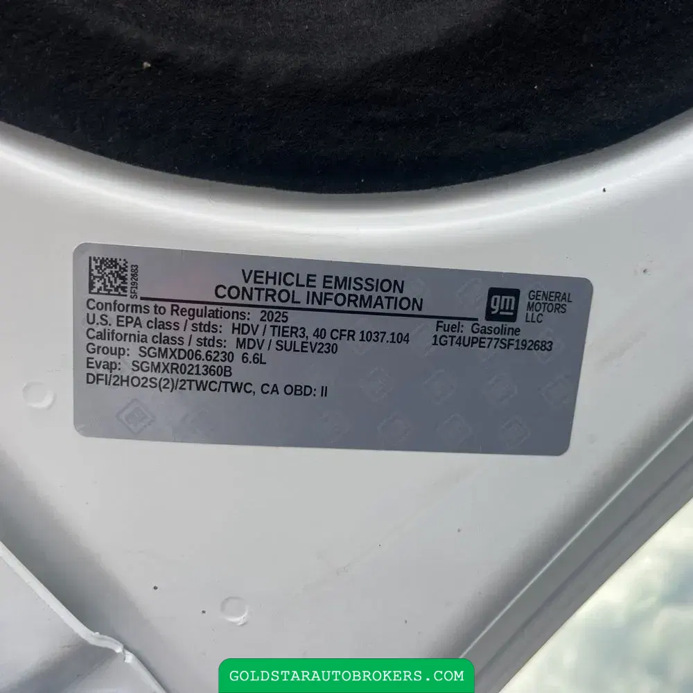 2025 GMC Sierra 2500HD AT4
