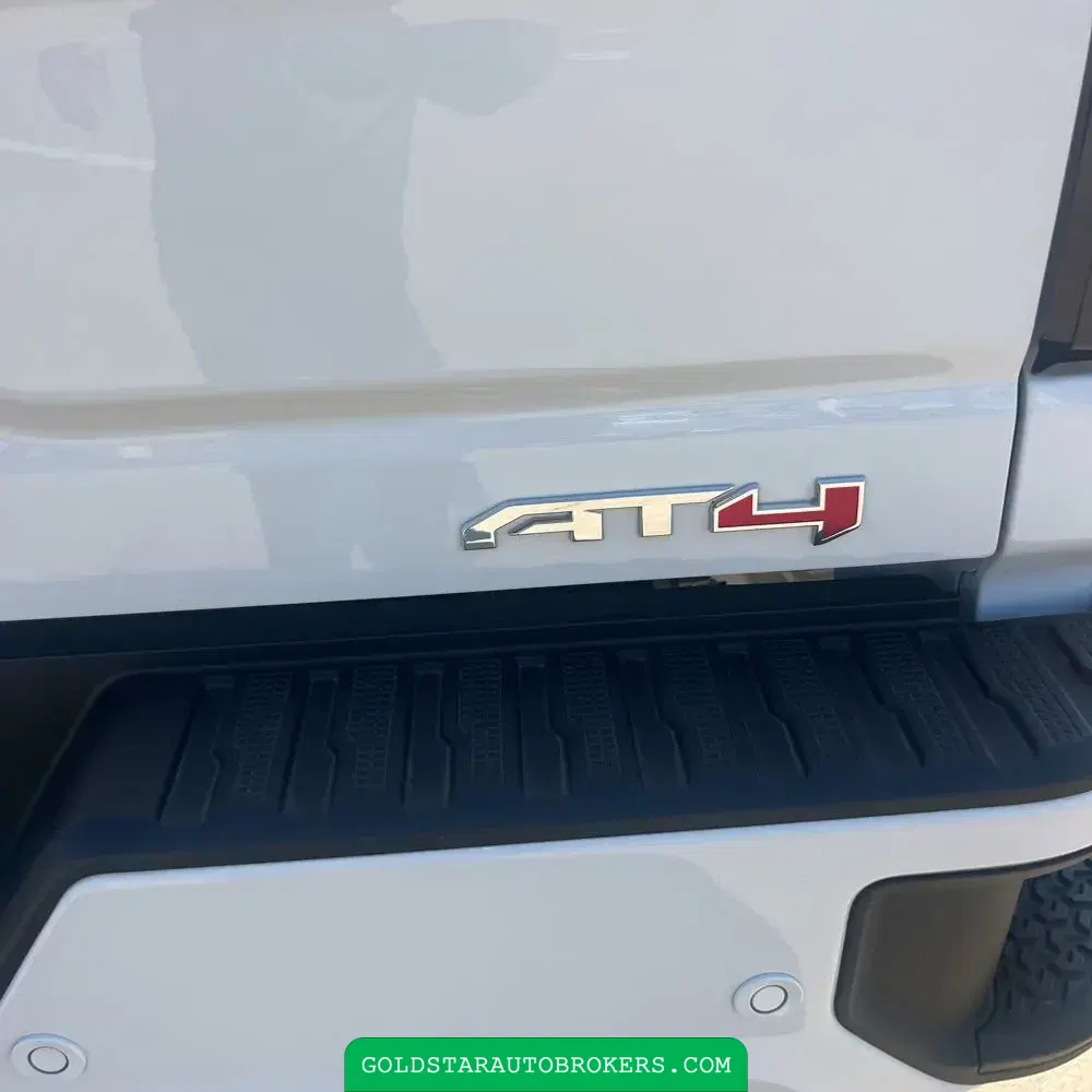 2025 GMC Sierra 2500HD AT4