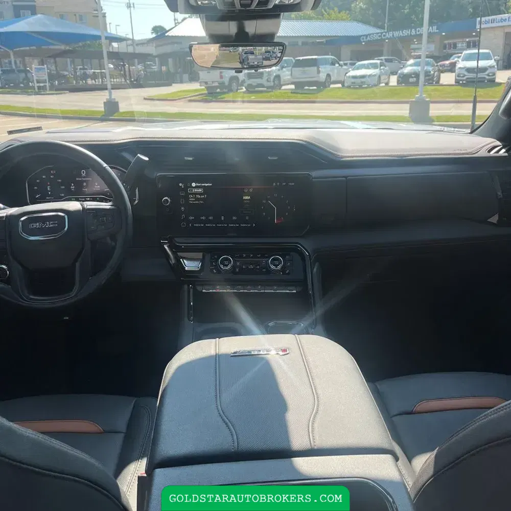 2025 GMC Sierra 2500HD AT4