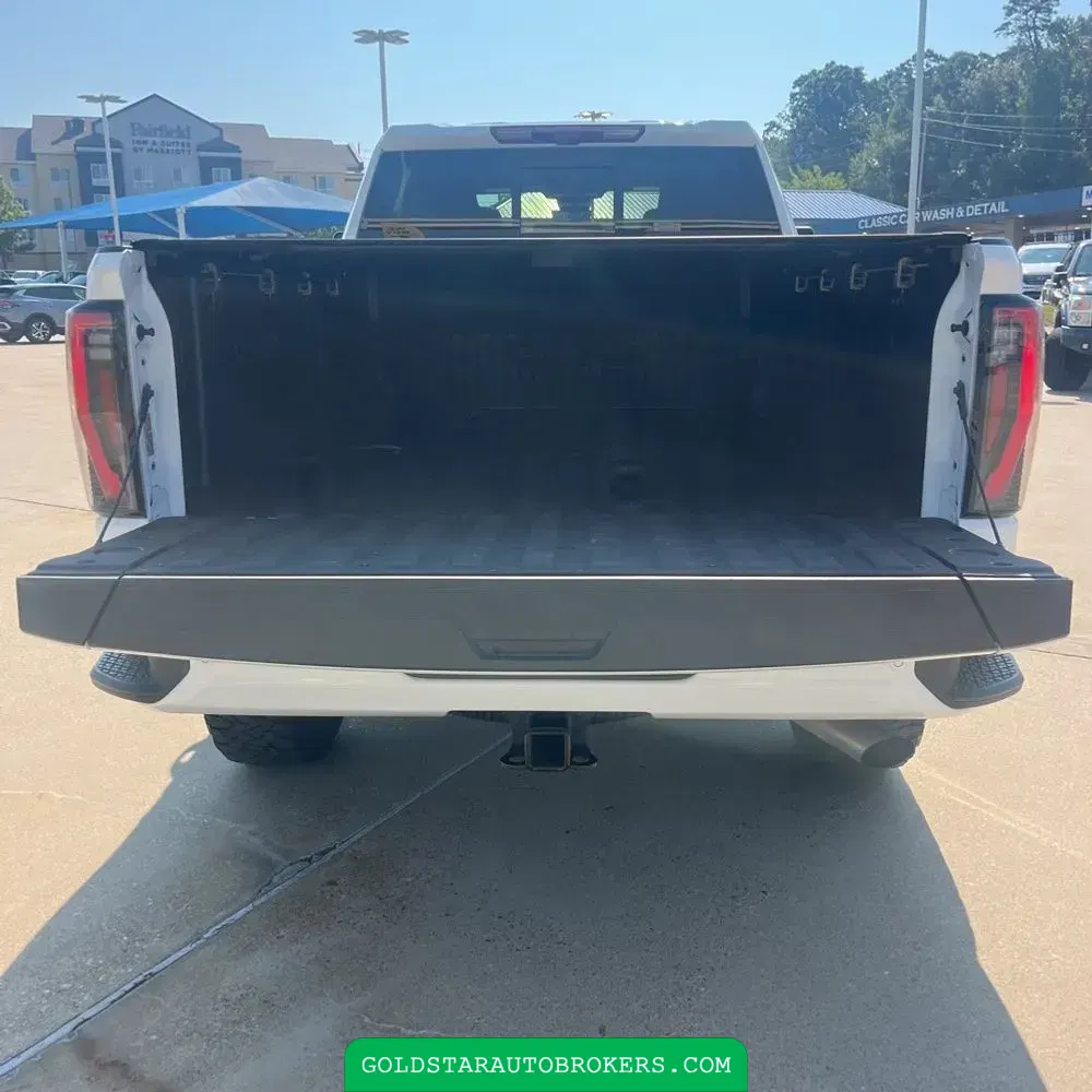 2025 GMC Sierra 2500HD AT4