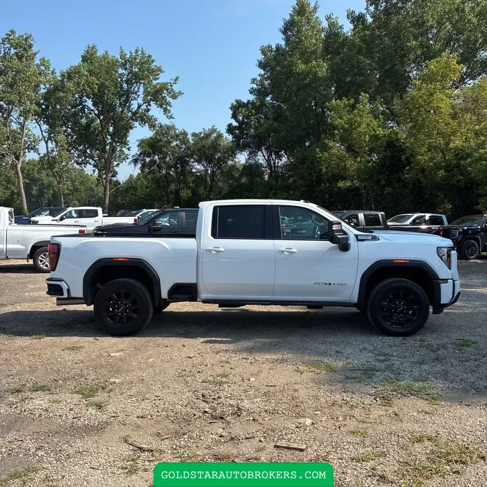2025 GMC Sierra 2500 AT4