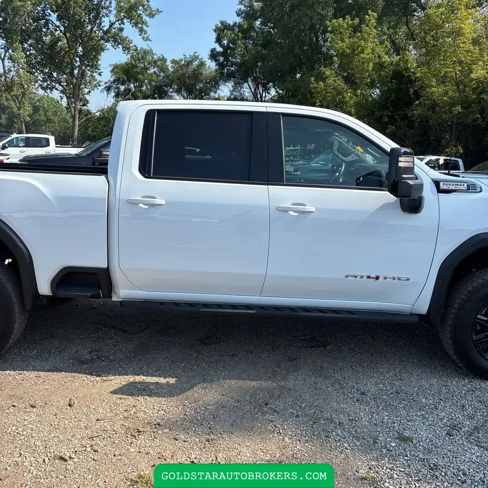 2025 GMC Sierra 2500 AT4
