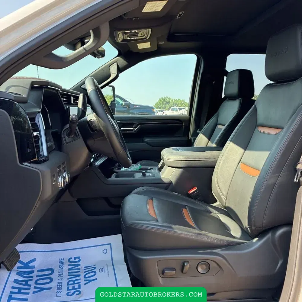 2025 GMC Sierra 2500 AT4