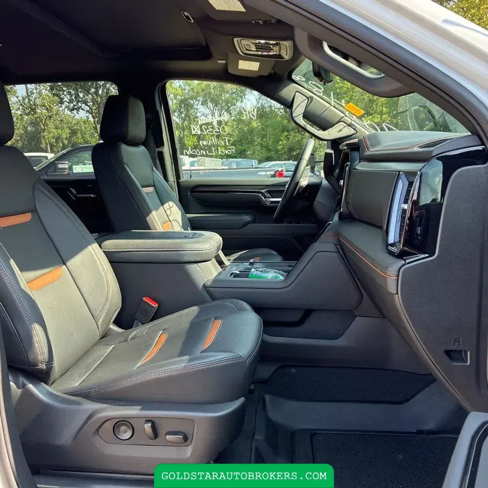 2025 GMC Sierra 2500 AT4