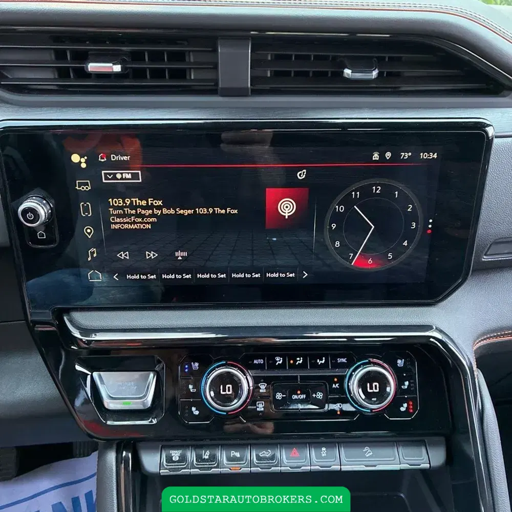 2025 GMC Sierra 2500 AT4