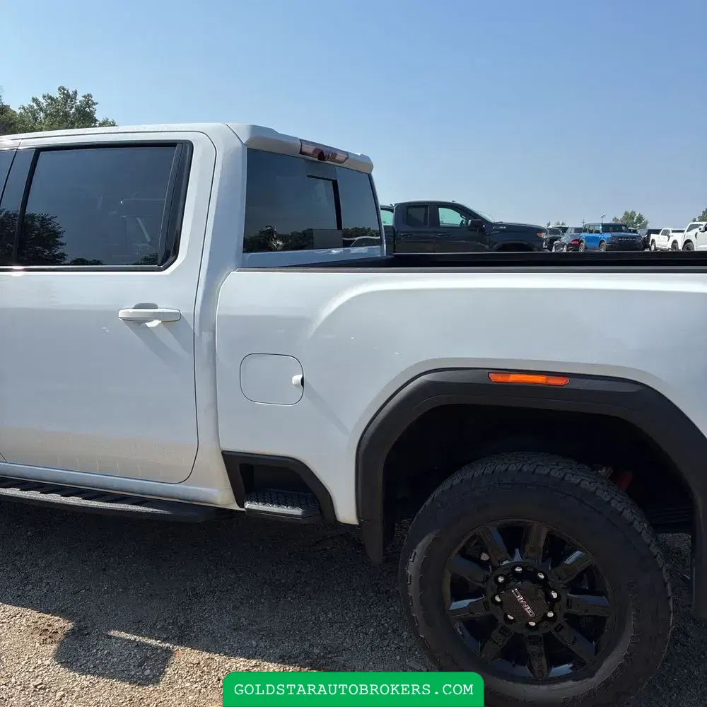 2025 GMC Sierra 2500 AT4