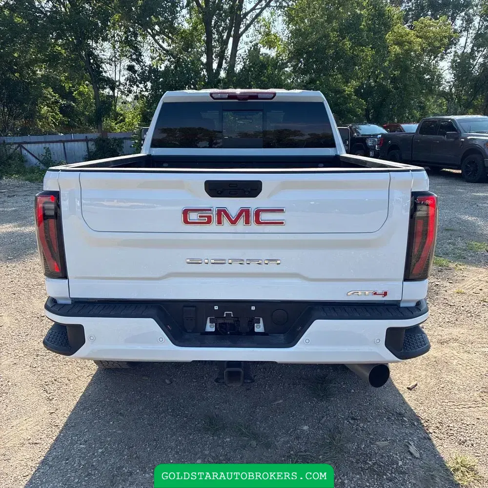2025 GMC Sierra 2500 AT4