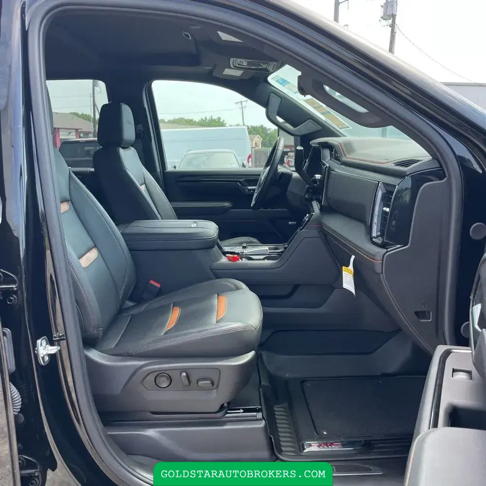 2025 GMC Sierra 2500HD AT4