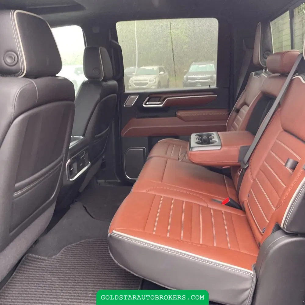 2025 GMC Sierra 2500HD Denali Ultimate