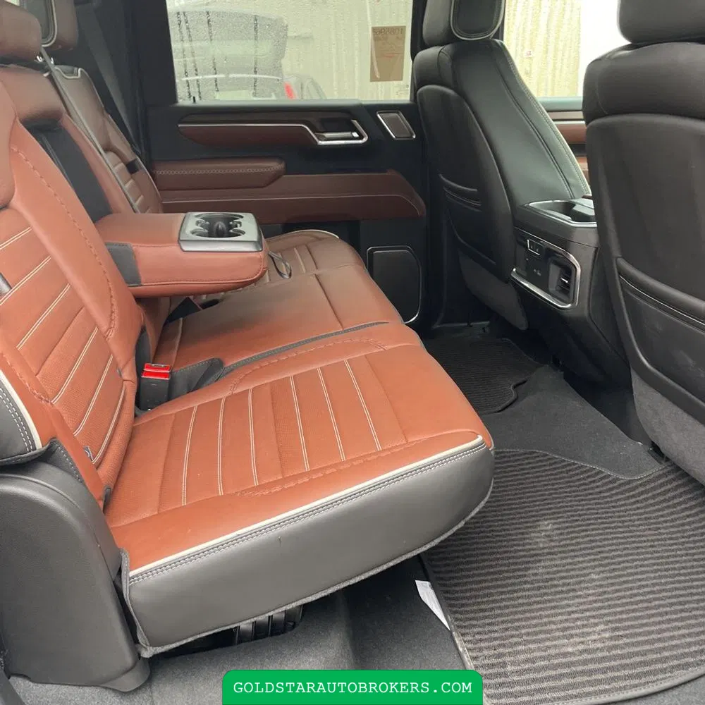 2025 GMC Sierra 2500HD Denali Ultimate