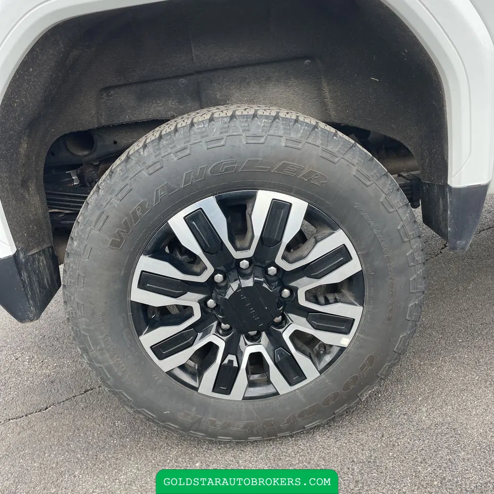 2025 GMC Sierra 2500HD Denali Ultimate