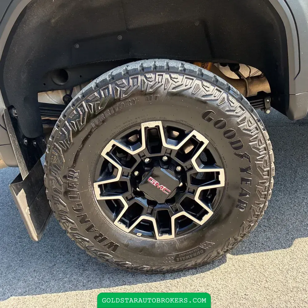 2025 GMC Sierra 2500 AT4X