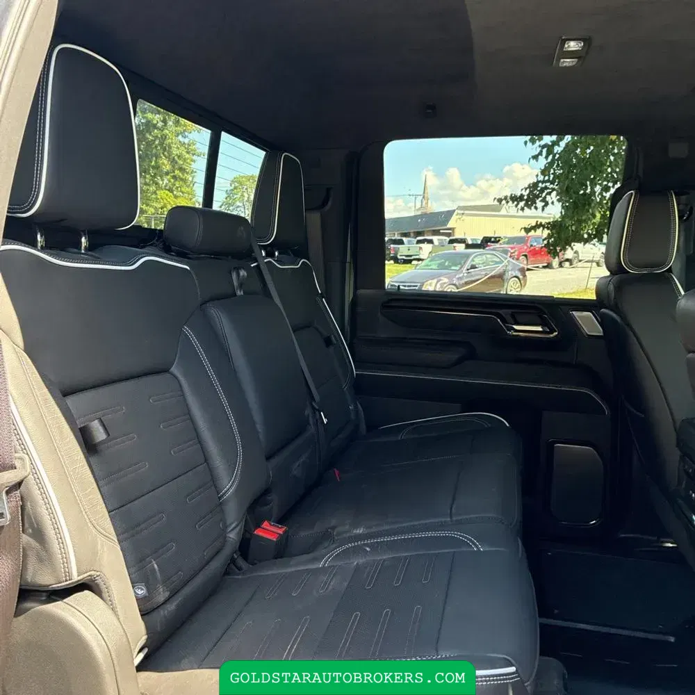 2025 GMC Sierra 2500 AT4X