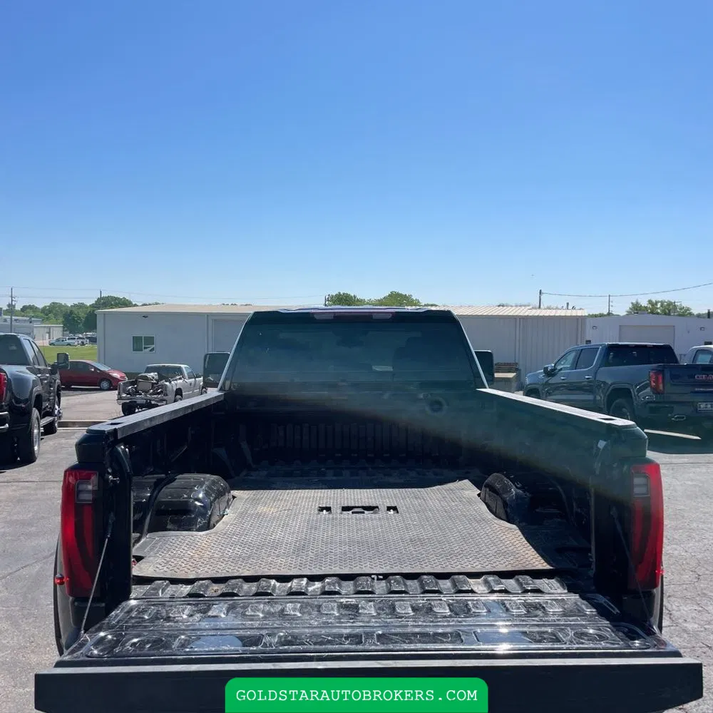 2024 GMC Sierra 3500HD Pro